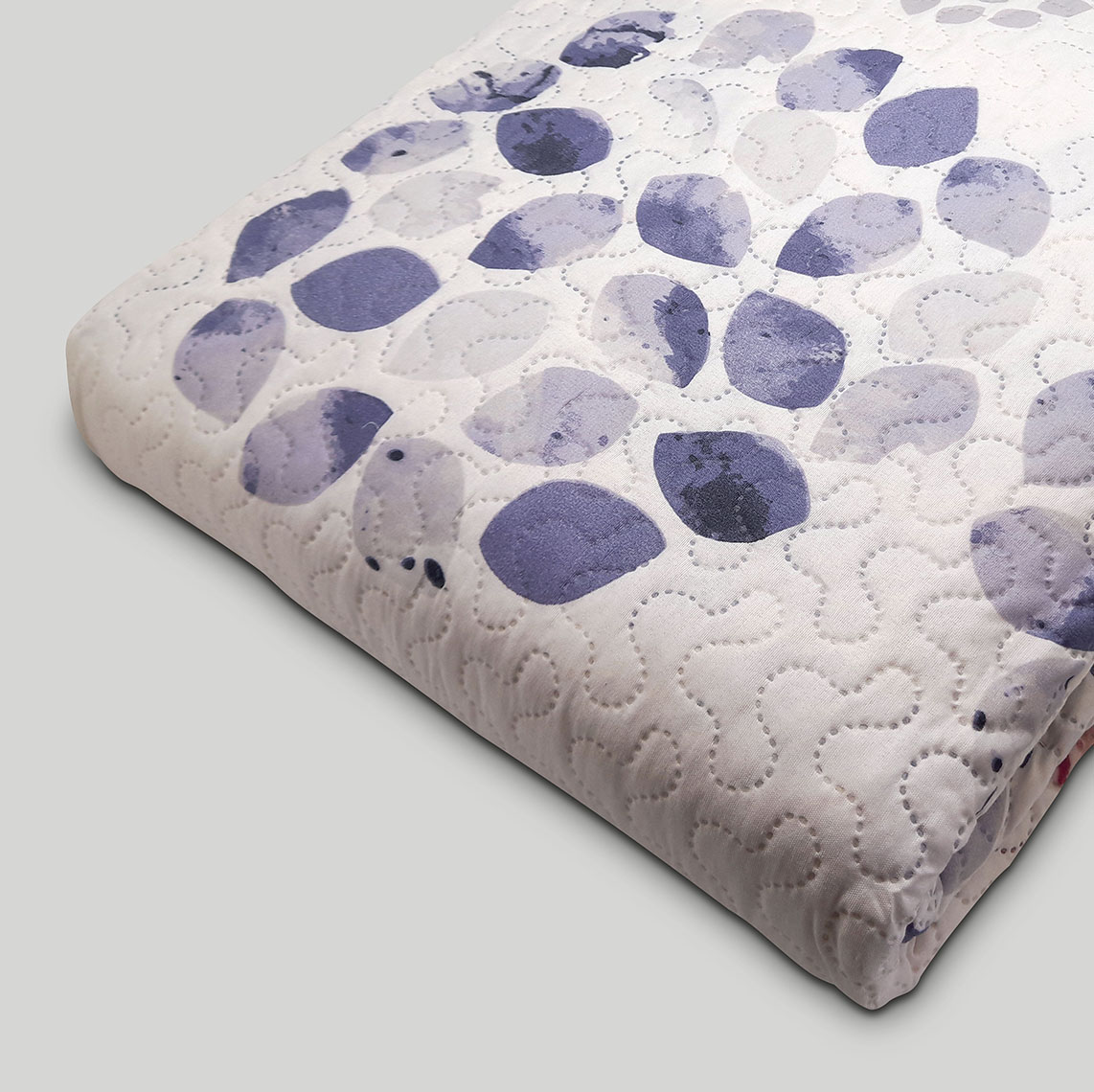 Sobre cama estampado Petals